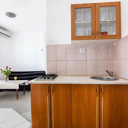 Lastro Apartment